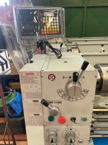 TORNO UNIVERSAL 360x500x1000mm  H52 4